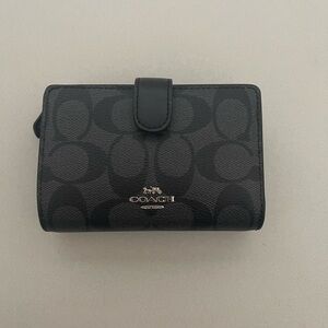 Nwt Coach Dark Grey Signature Canvas Medium Corner Zip wallet F23553